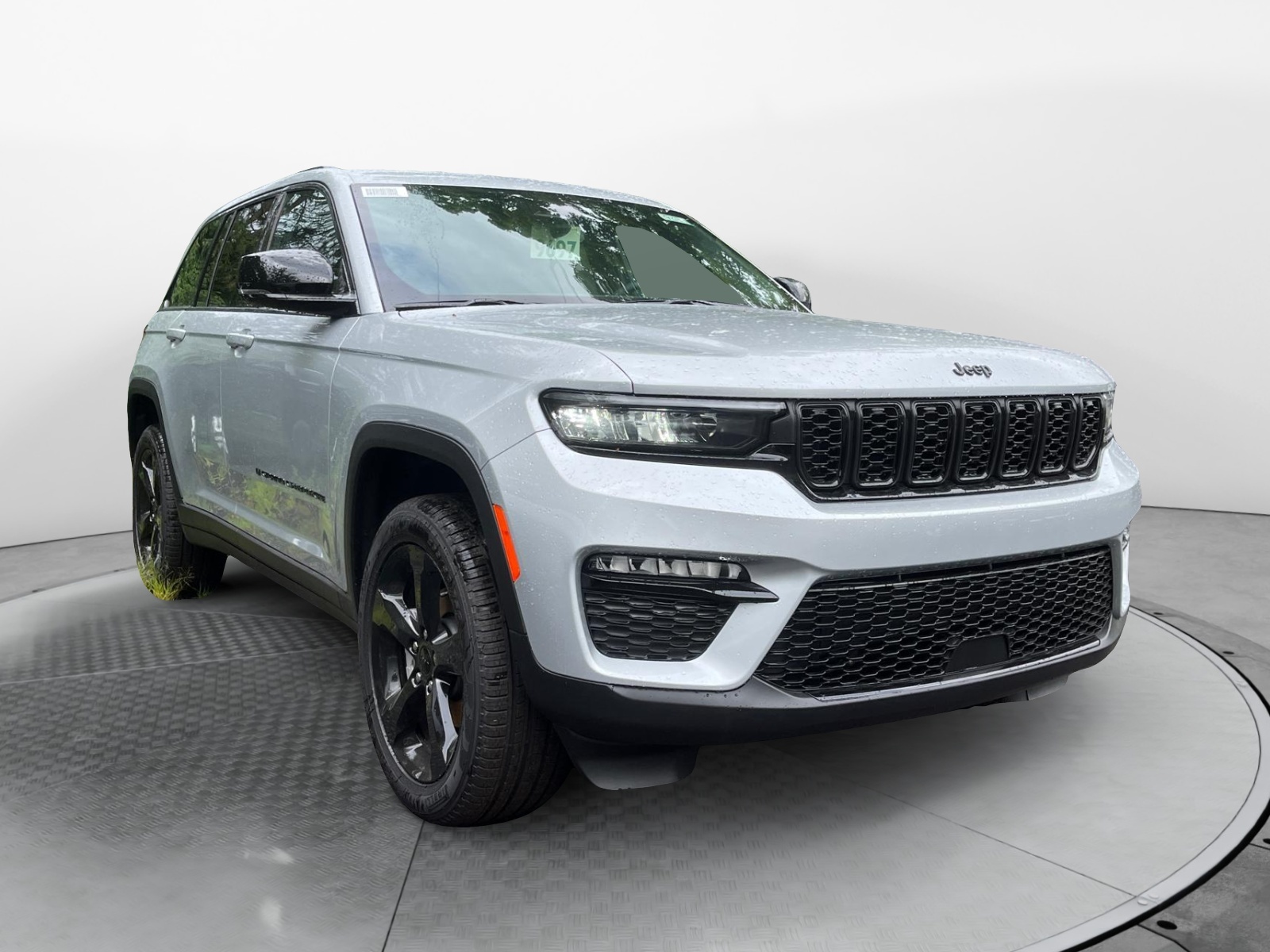 2024 Jeep Grand Cherokee Limited 1