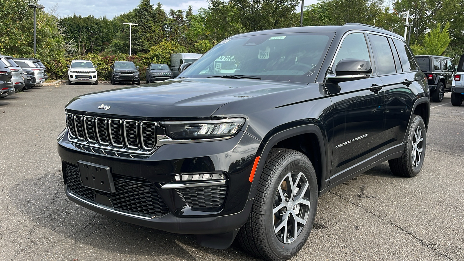 2024 Jeep Grand Cherokee Limited 3