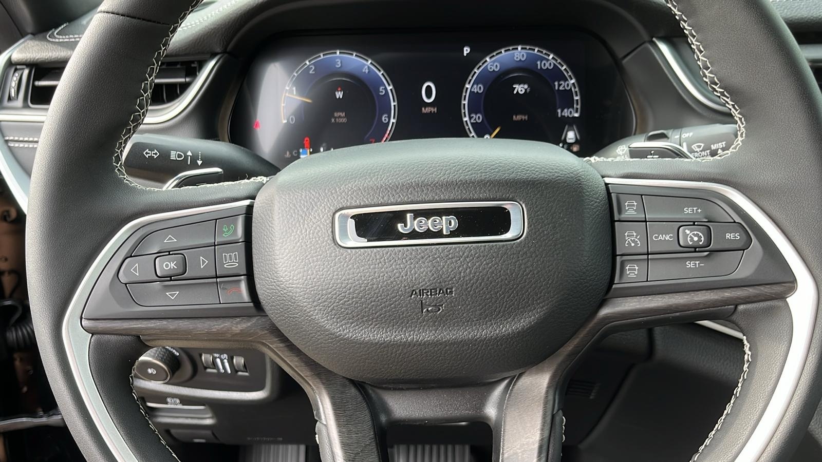 2024 Jeep Grand Cherokee Limited 8