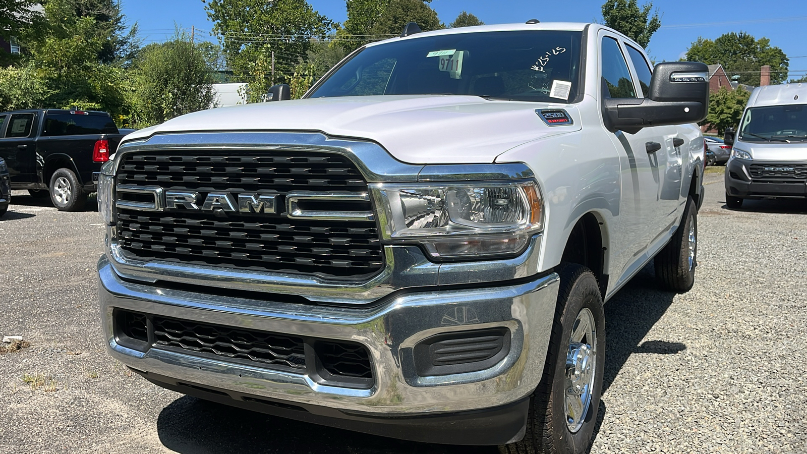 2024 Ram 2500 Tradesman 4x4 Crew Cab 64 Box 3