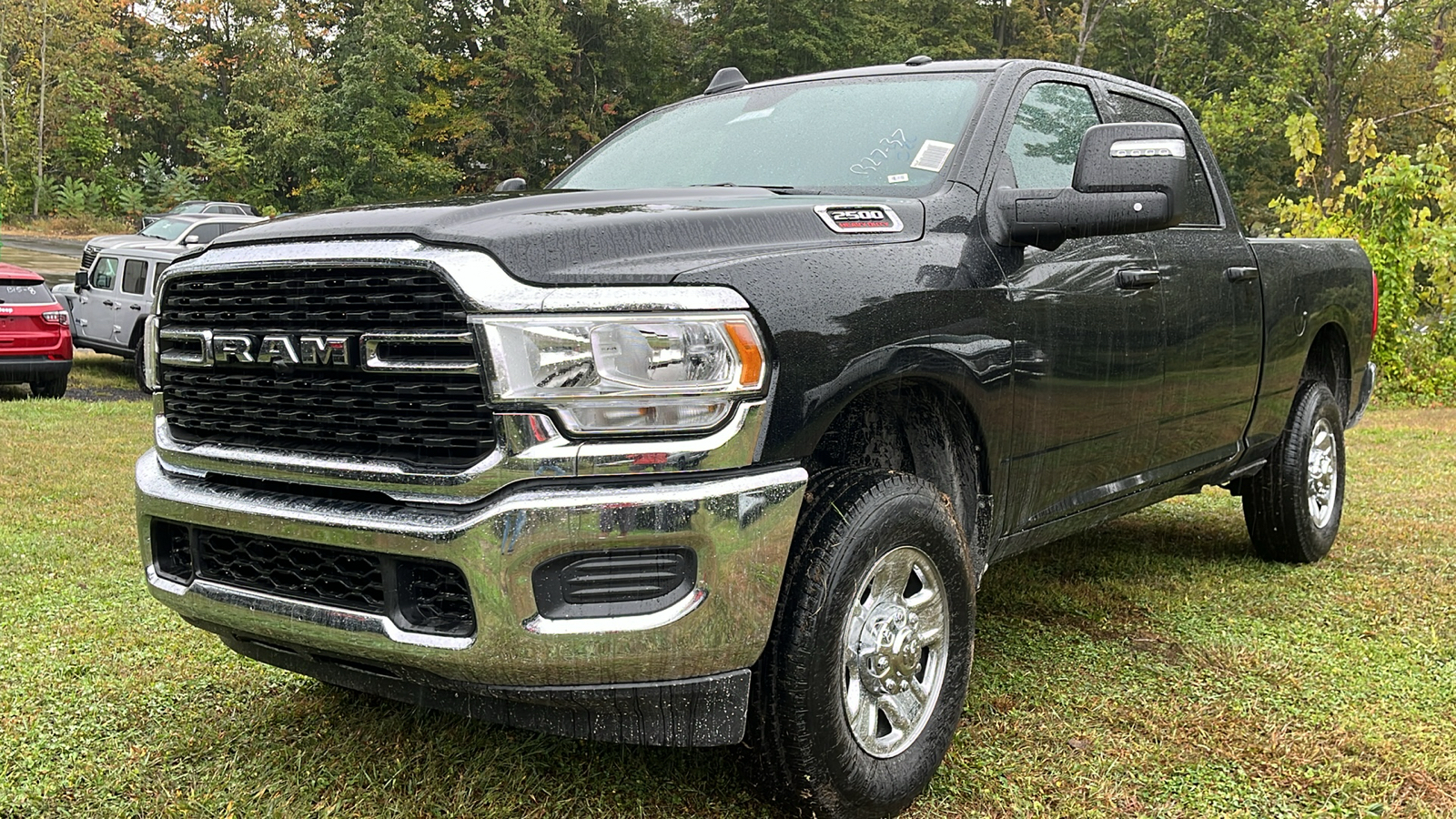 2024 Ram 2500 Tradesman 4x4 Crew Cab 64 Box 3