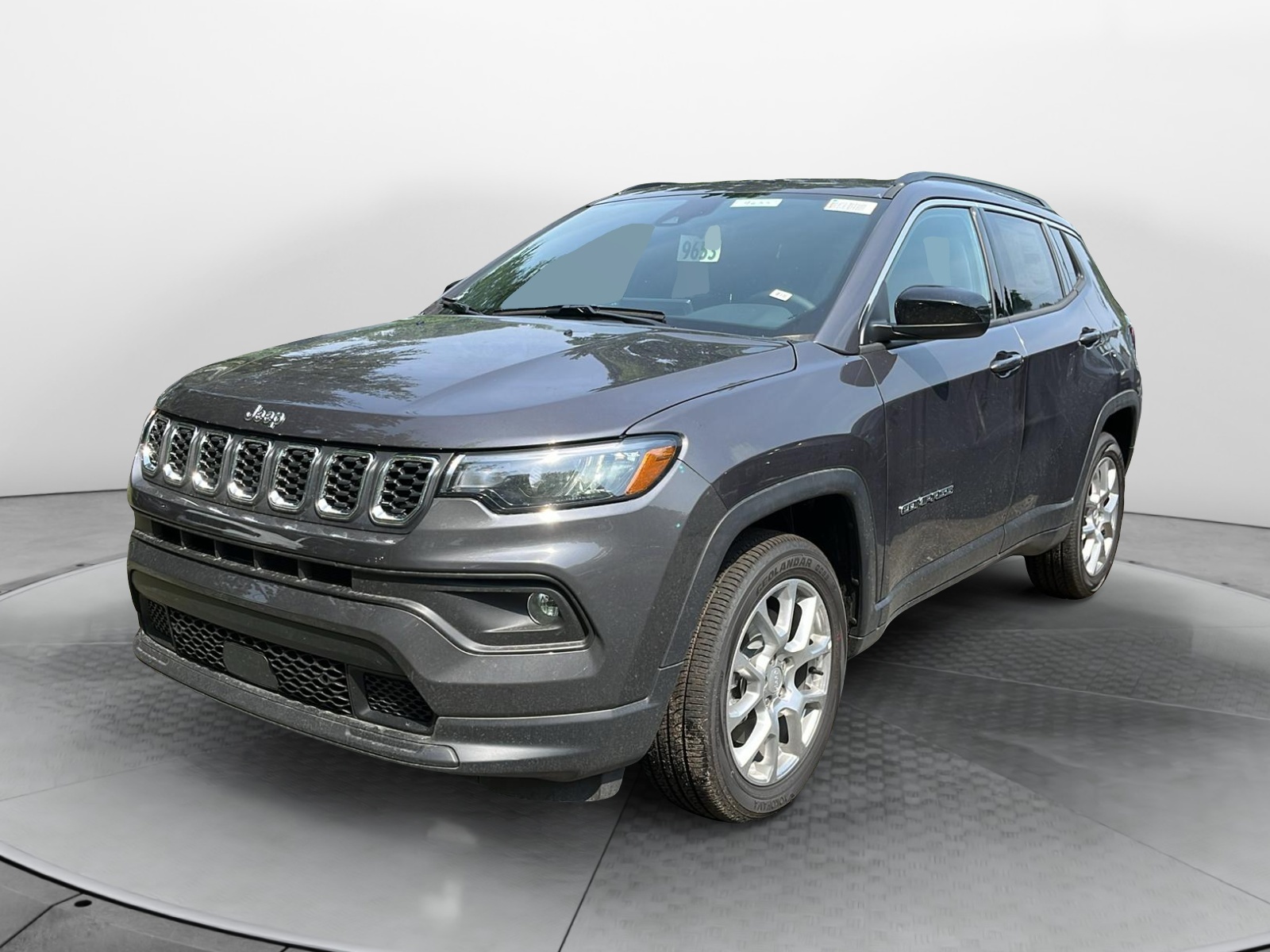 2024 Jeep Compass Latitude Lux 3