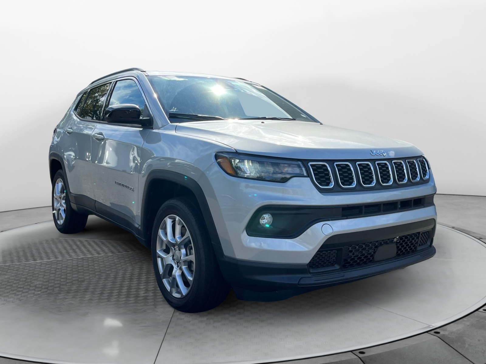 2024 Jeep Compass Latitude Lux 1