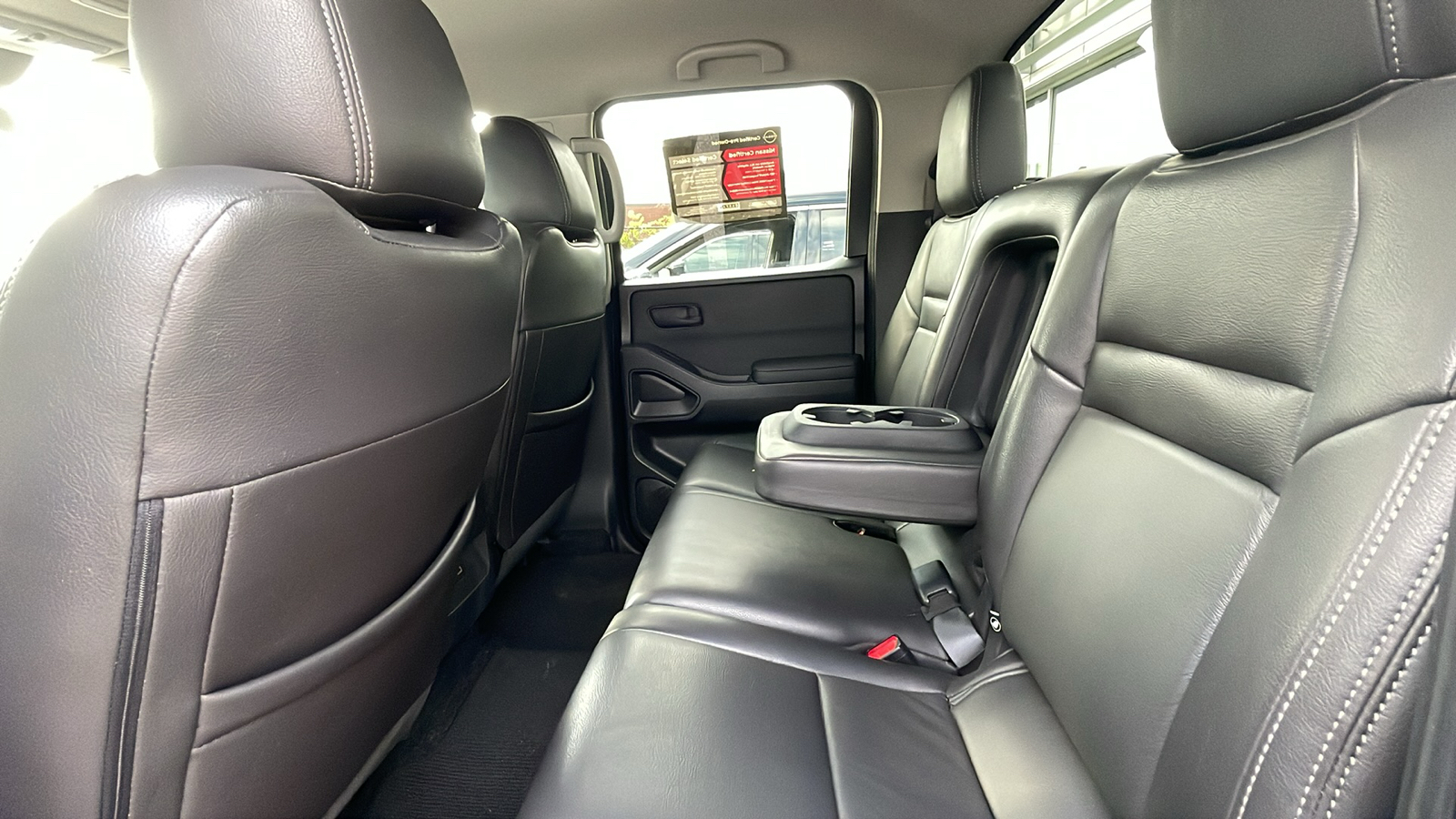 2022 Nissan Frontier S Crew Cab 4x4 Auto 21