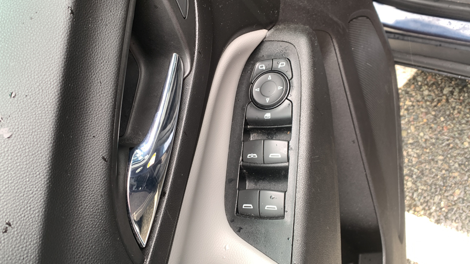 2018 Chevrolet Equinox LS 9