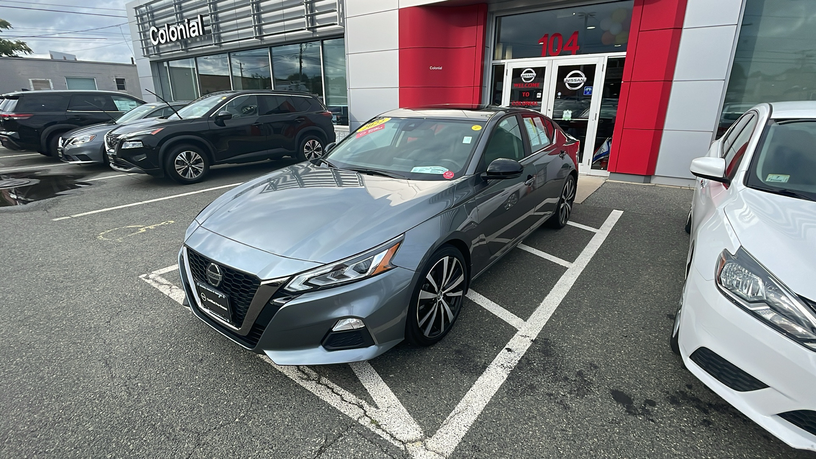 2022 Nissan Altima 2.0 SR 1