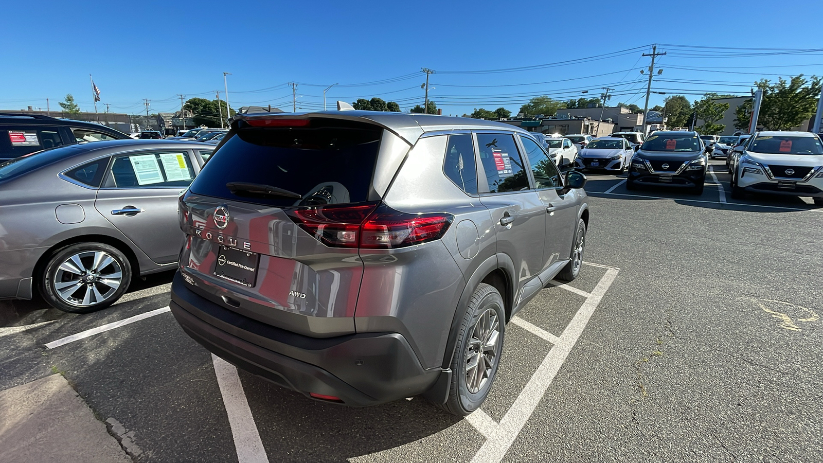 2021 Nissan Rogue S 4