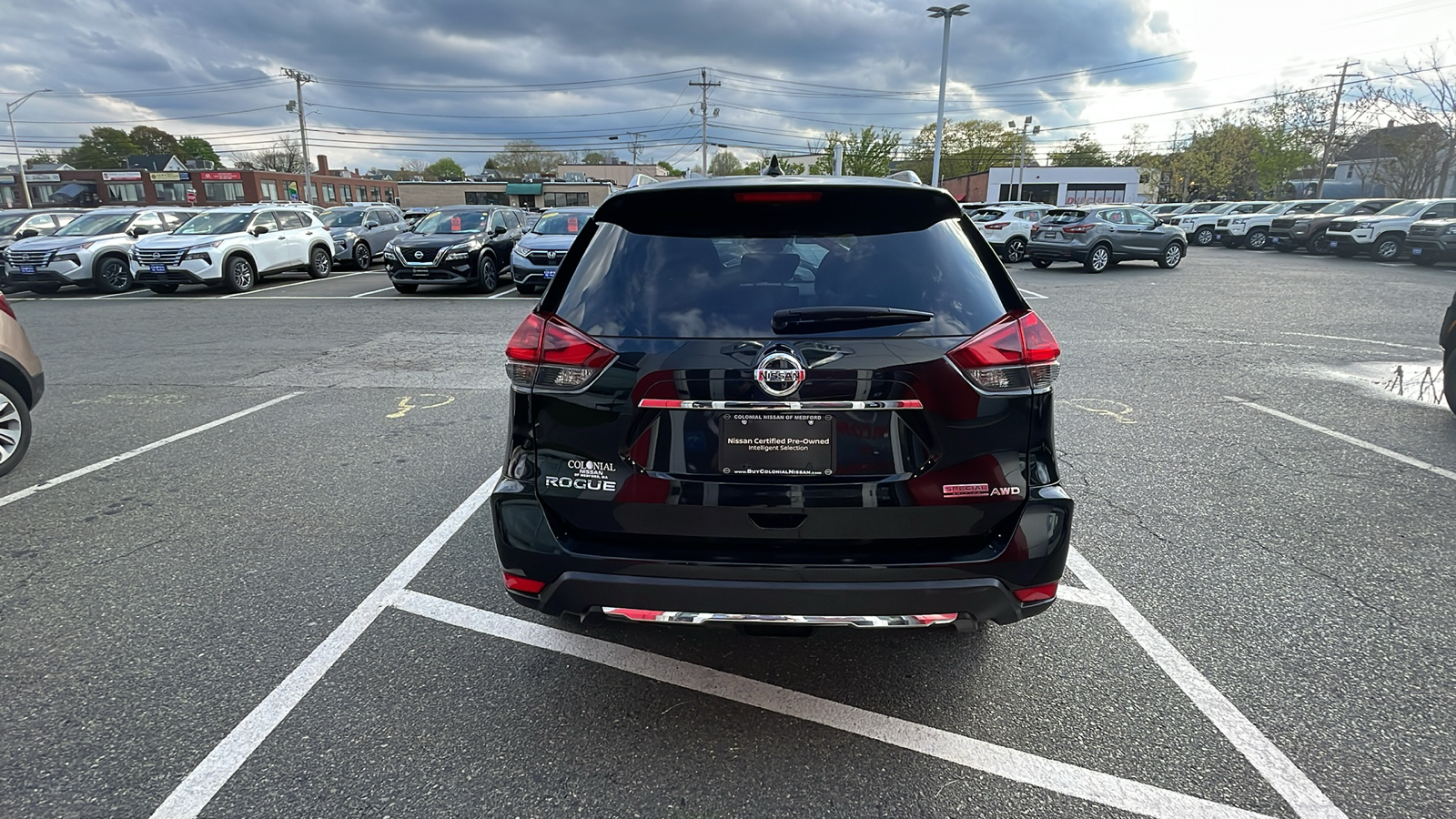 2019 Nissan Rogue S 3