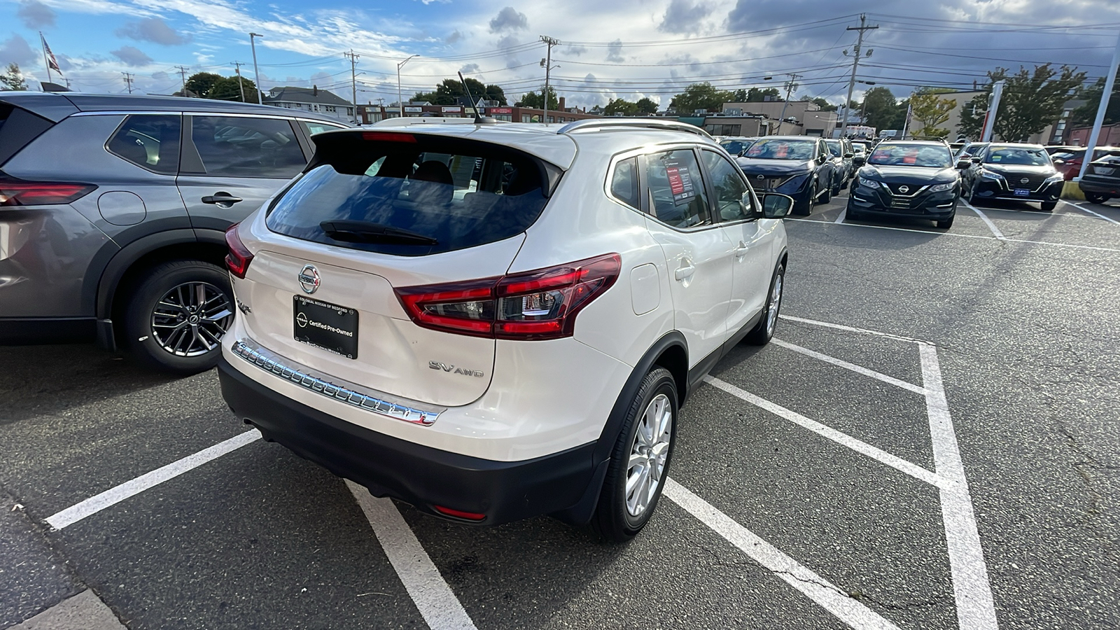 2021 Nissan Rogue Sport SV 4