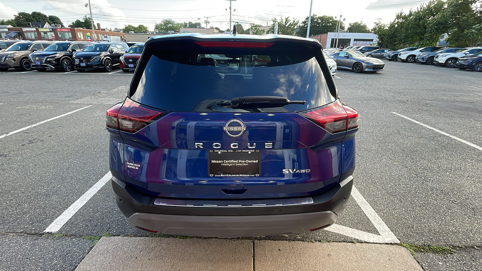 2022 Nissan Rogue SV 3