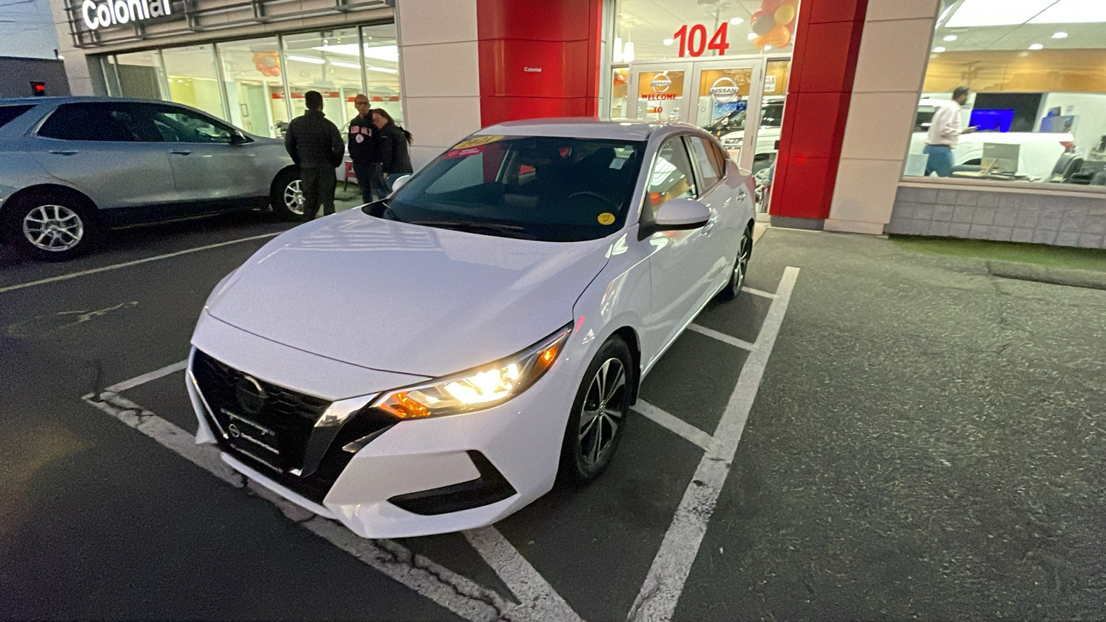 2021 Nissan Sentra SV 1