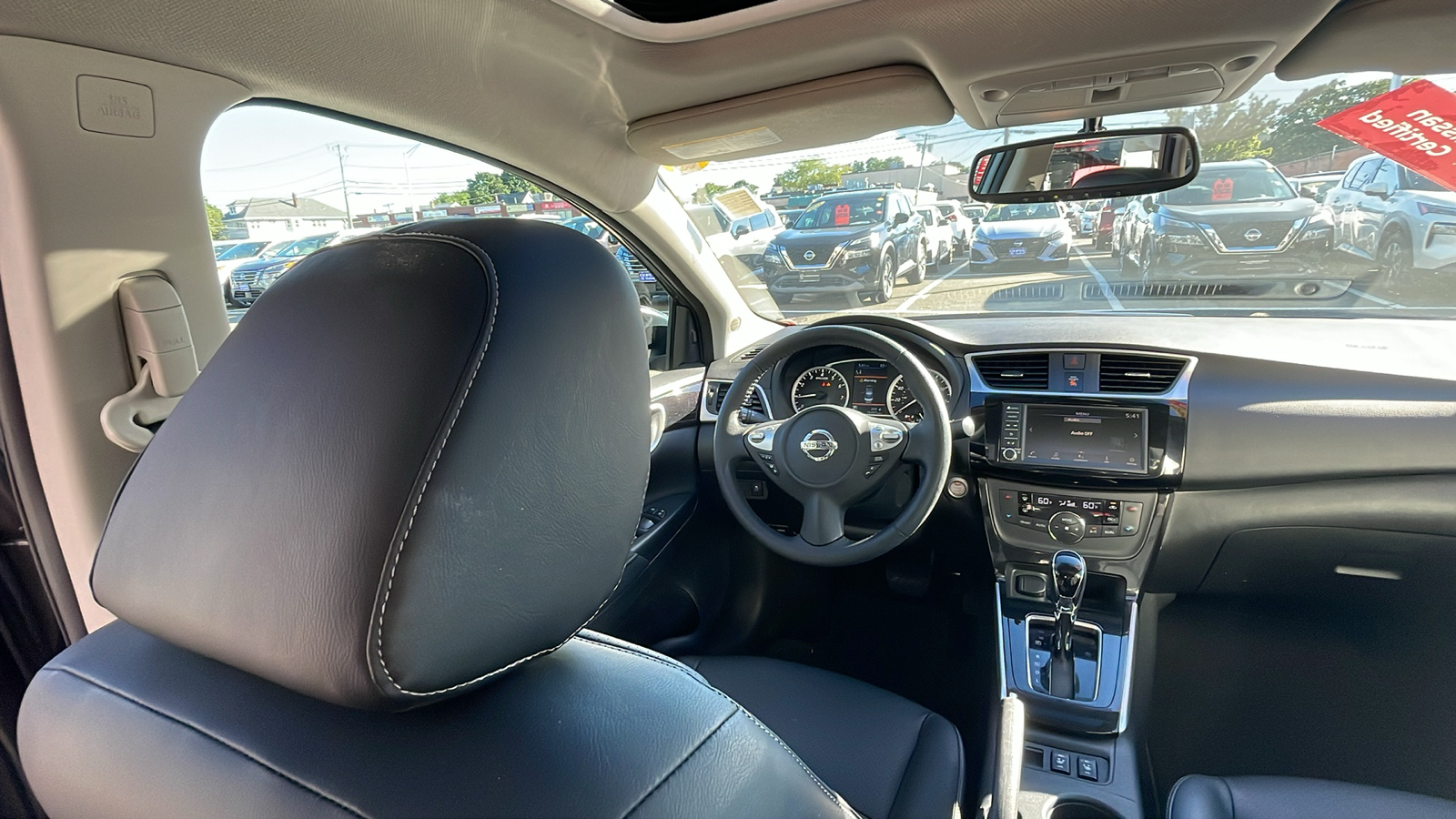 2019 Nissan Sentra SL 19
