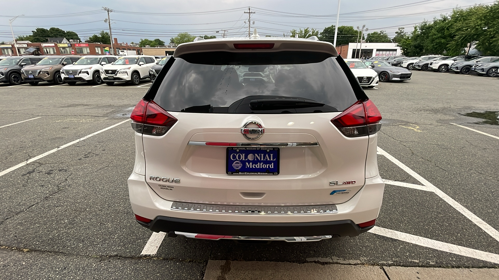 2017 Nissan Rogue SL Hybrid 3