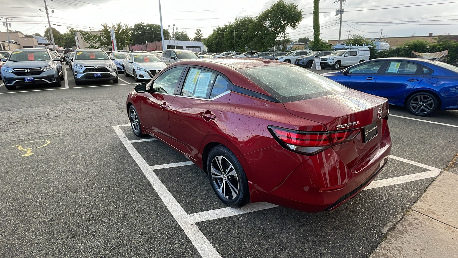 2022 Nissan Sentra SV 2