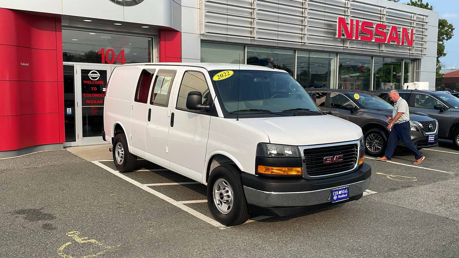 2022 GMC Savana  5