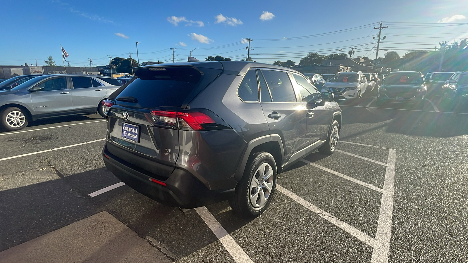 2022 Toyota RAV4 LE 4