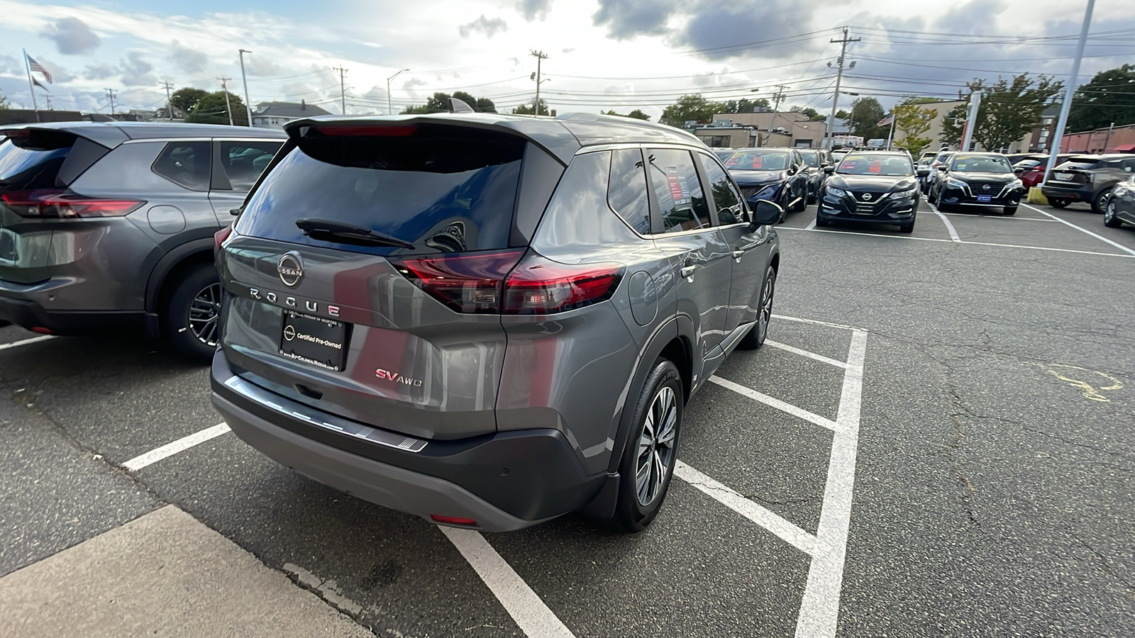 2023 Nissan Rogue SV 4