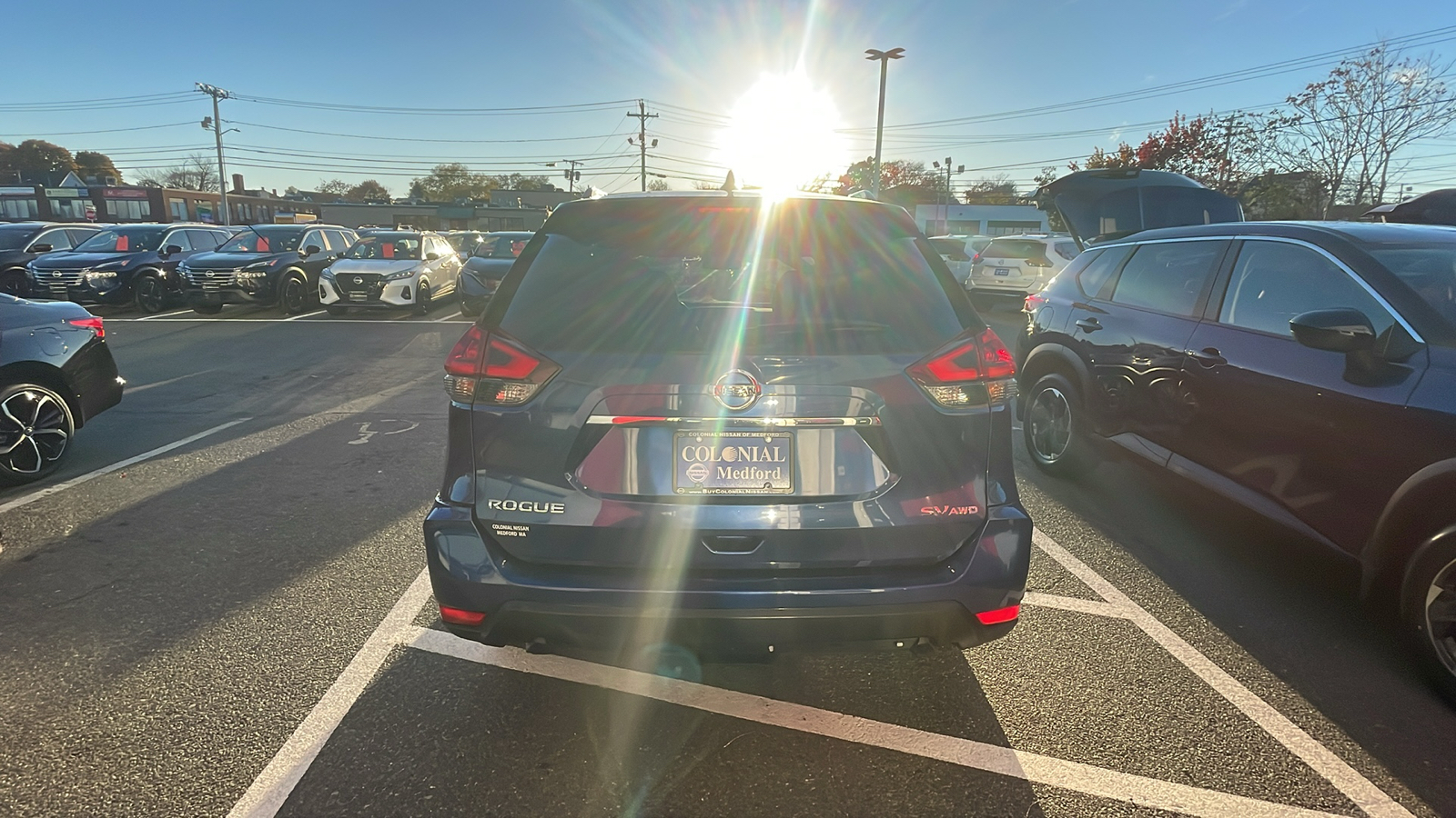 2018 Nissan Rogue SV 3