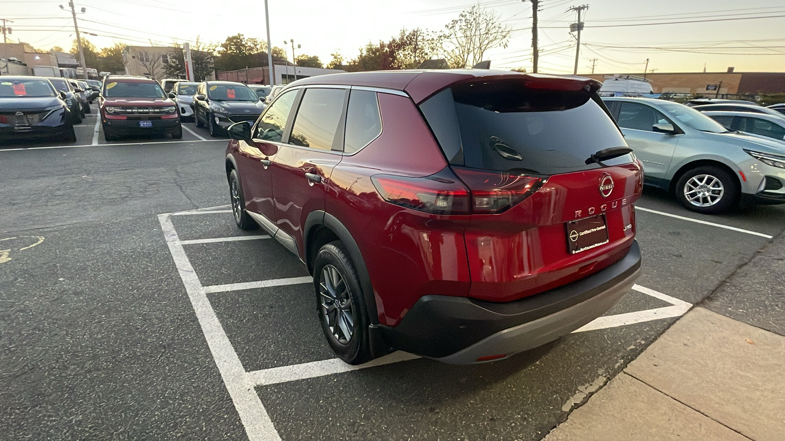 2023 Nissan Rogue S 2