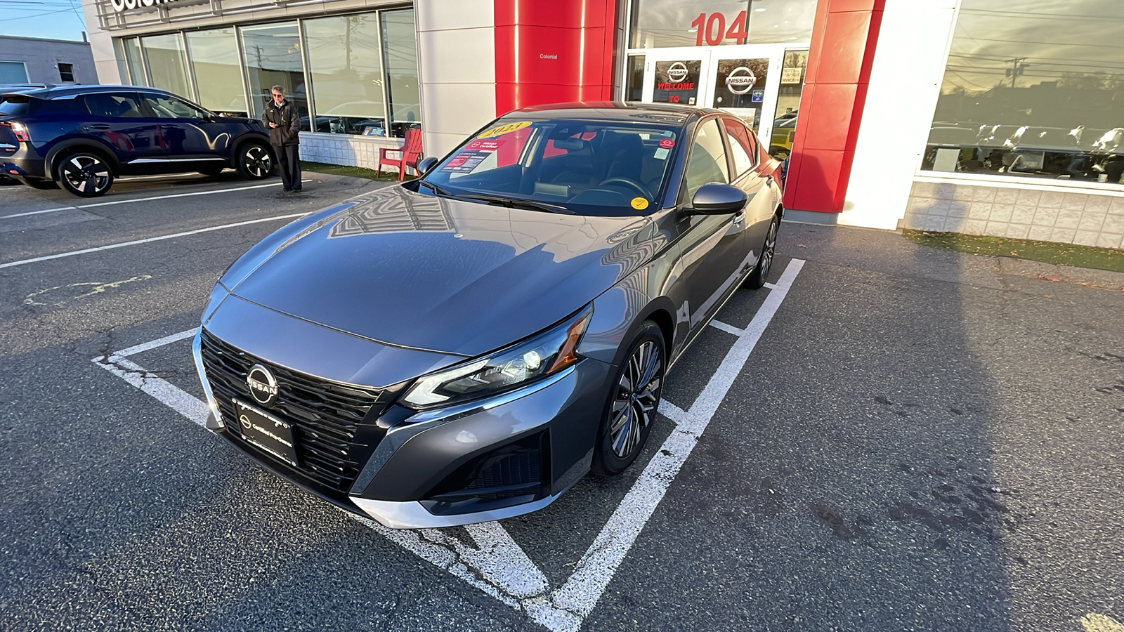 2023 Nissan Altima 2.5 SV 1