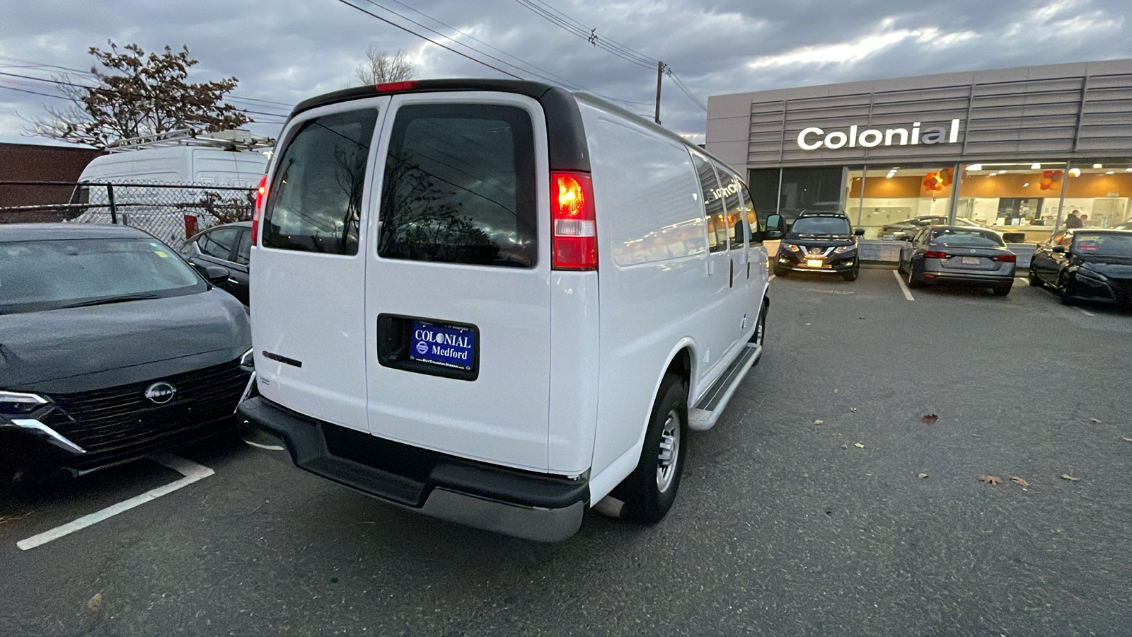 2022 Chevrolet Express  4