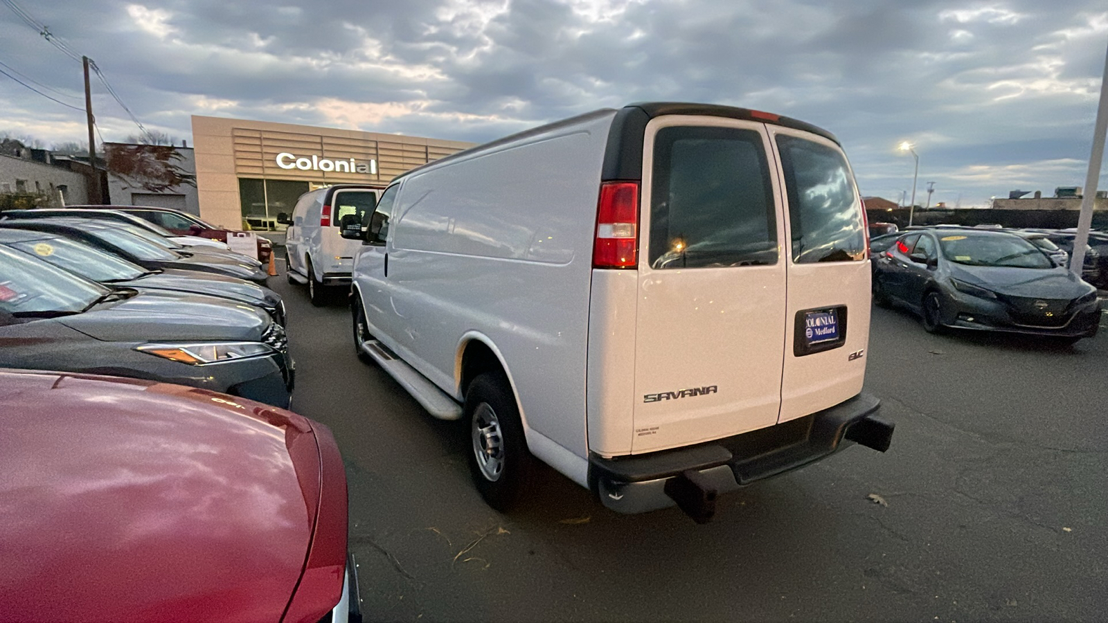 2022 GMC Savana  2