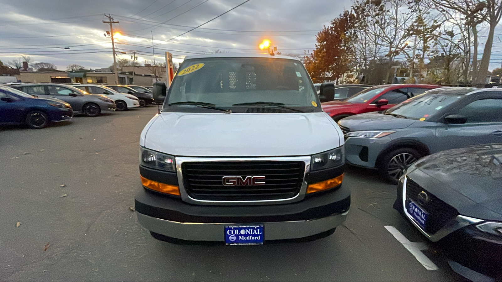 2022 GMC Savana  6