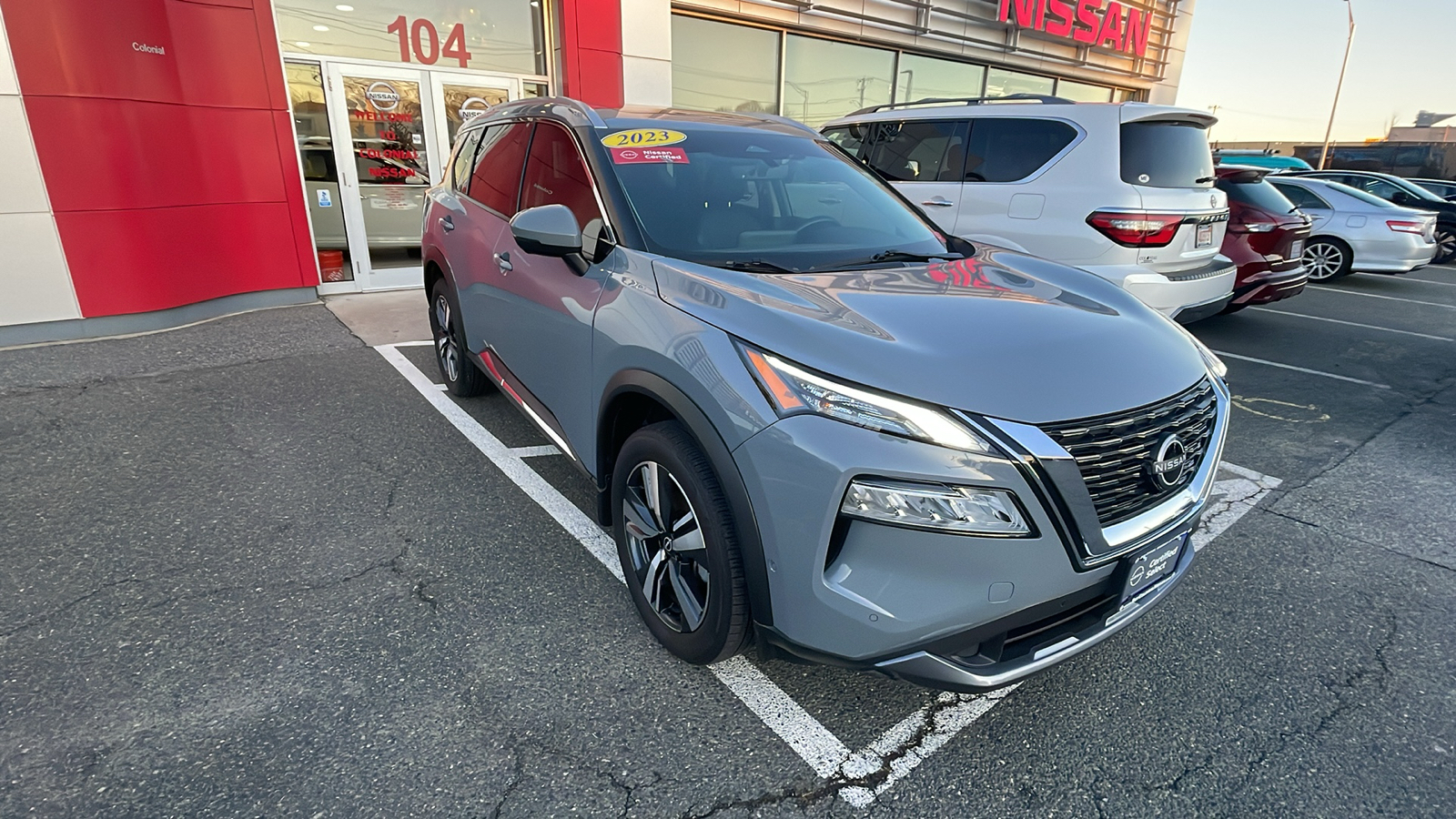 2023 Nissan Rogue SL 5