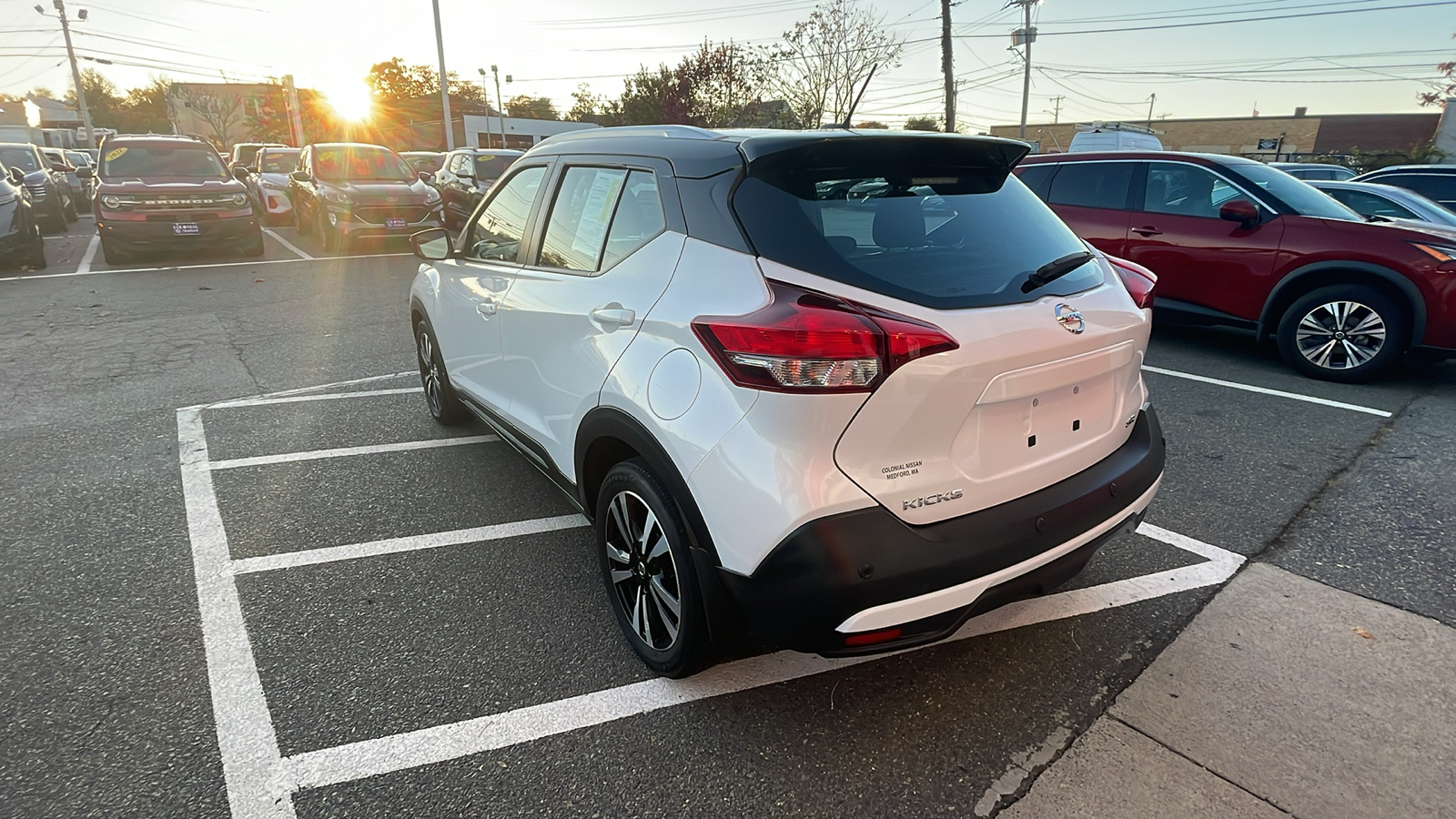 2020 Nissan Kicks SR 2