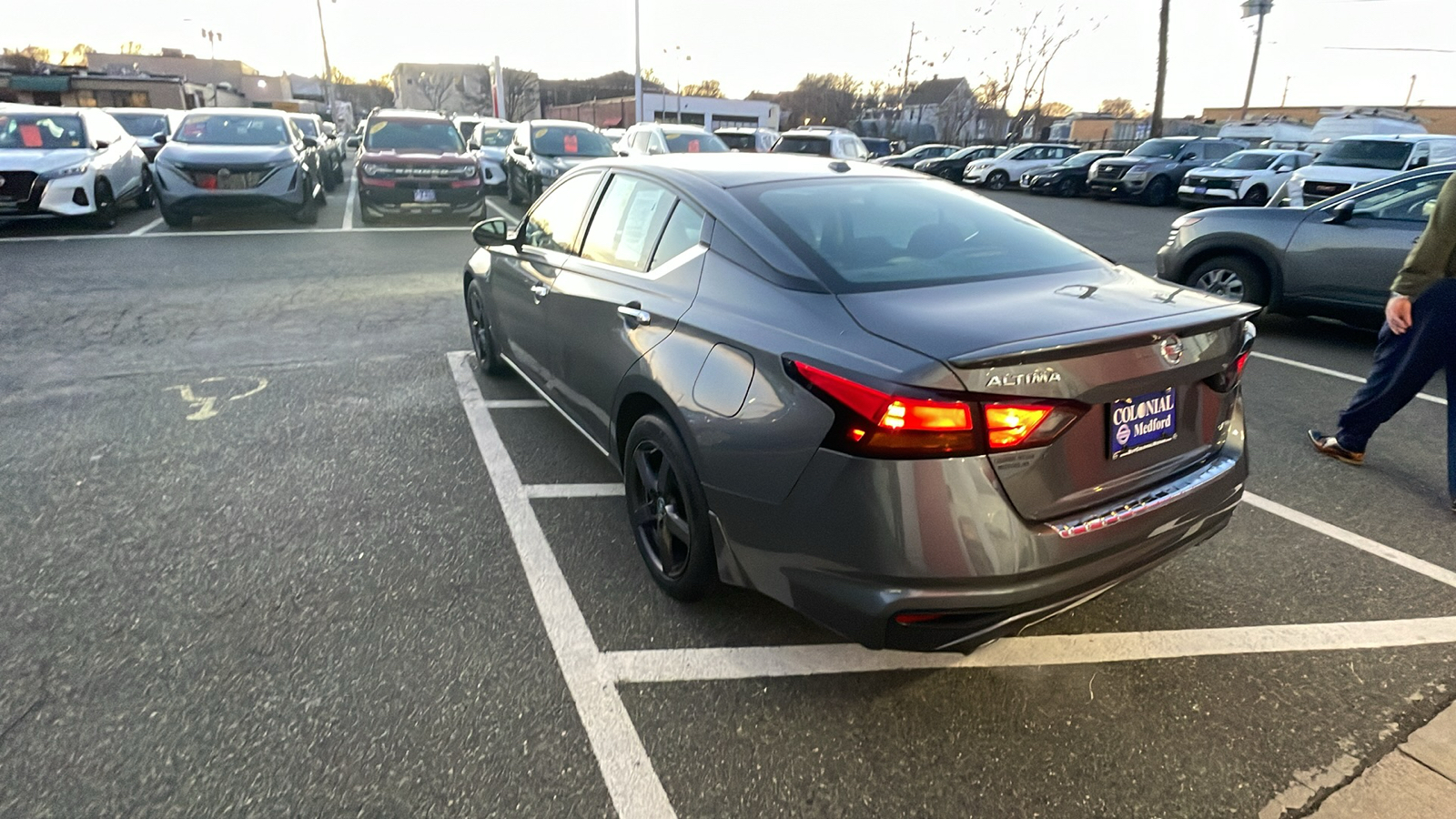 2019 Nissan Altima 2.5 SV 2