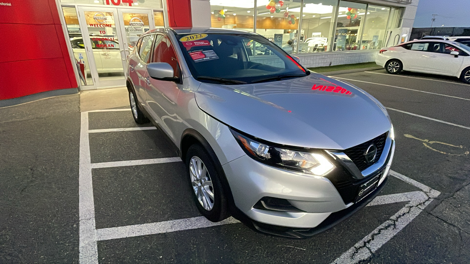 2022 Nissan Rogue Sport S 5