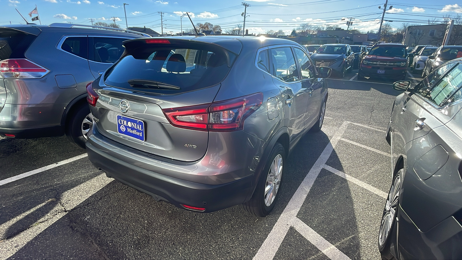 2022 Nissan Rogue Sport S 4