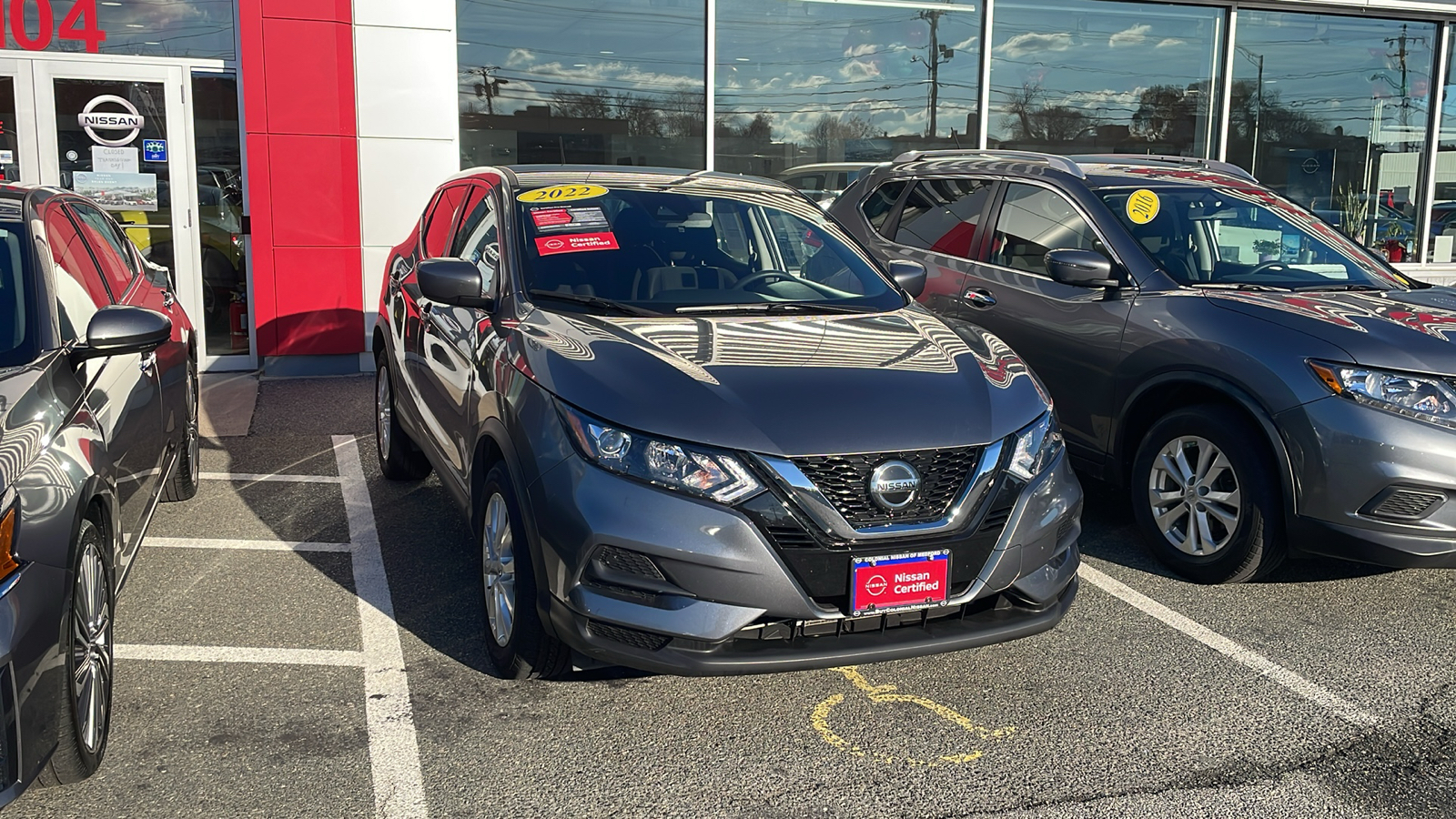 2022 Nissan Rogue Sport S 22