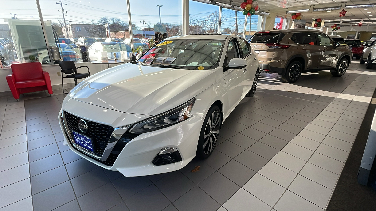 2022 Nissan Altima 2.5 Platinum 1