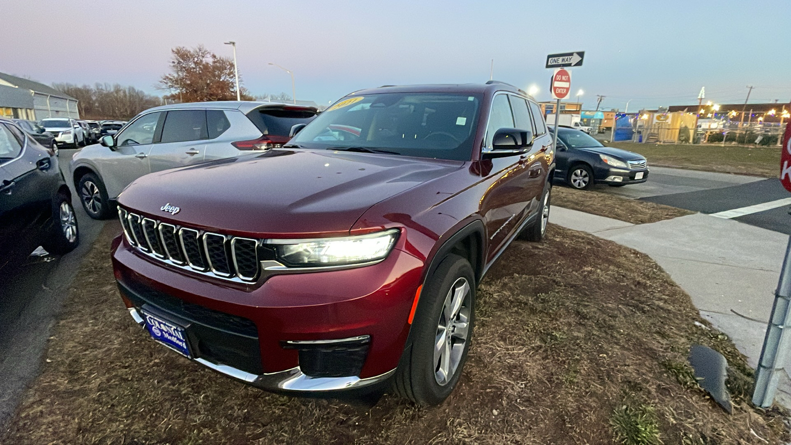 2021 Jeep Grand Cherokee L Limited 1