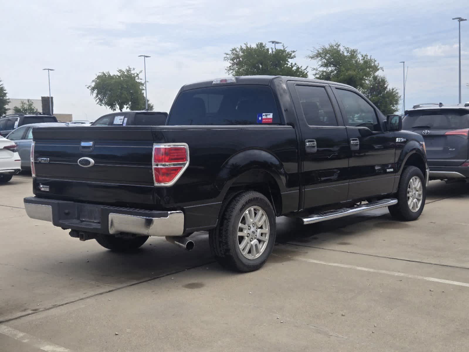 2011 Ford F-150 XLT 2WD SuperCrew 145 3