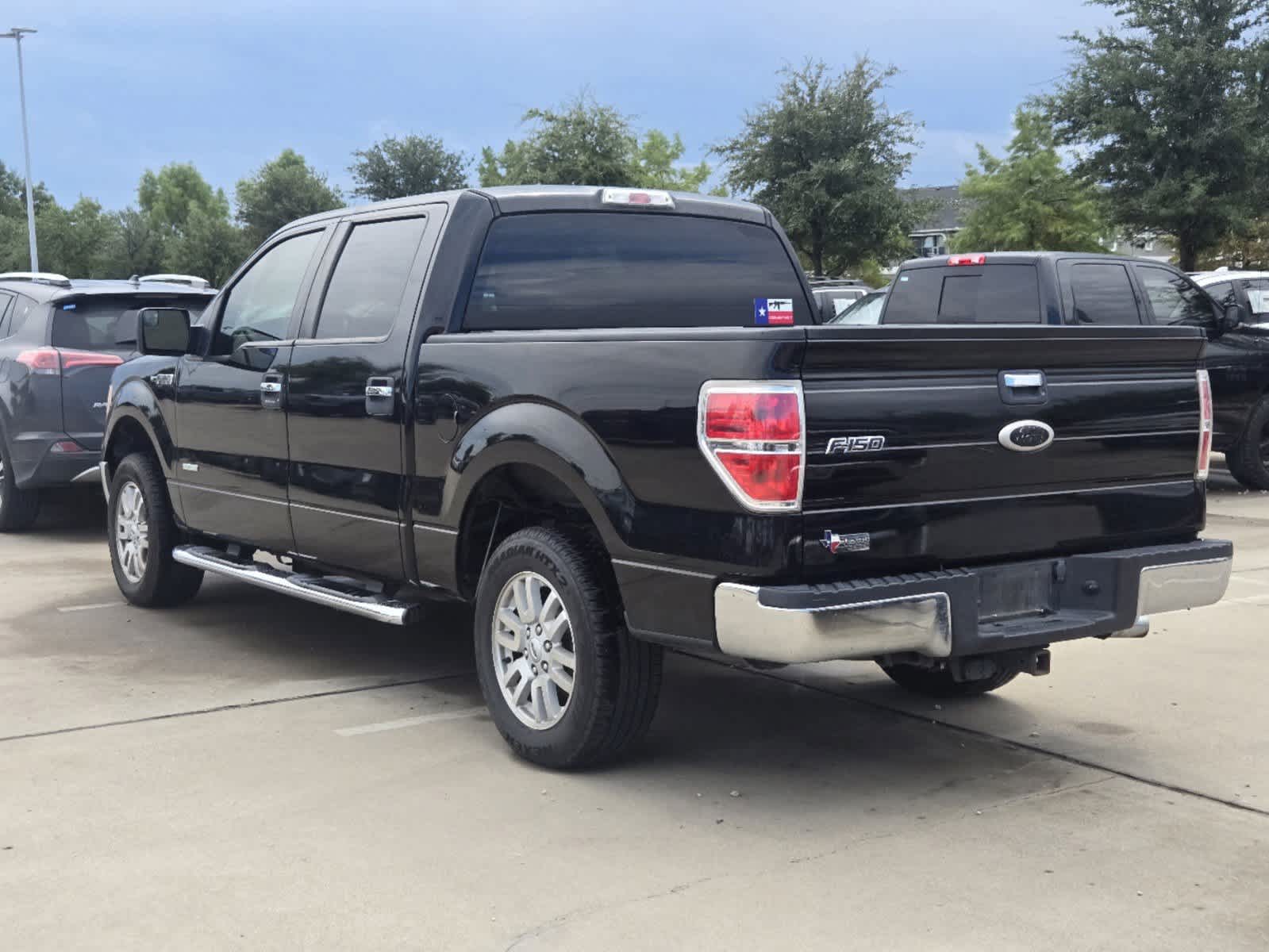 2011 Ford F-150 XLT 2WD SuperCrew 145 4