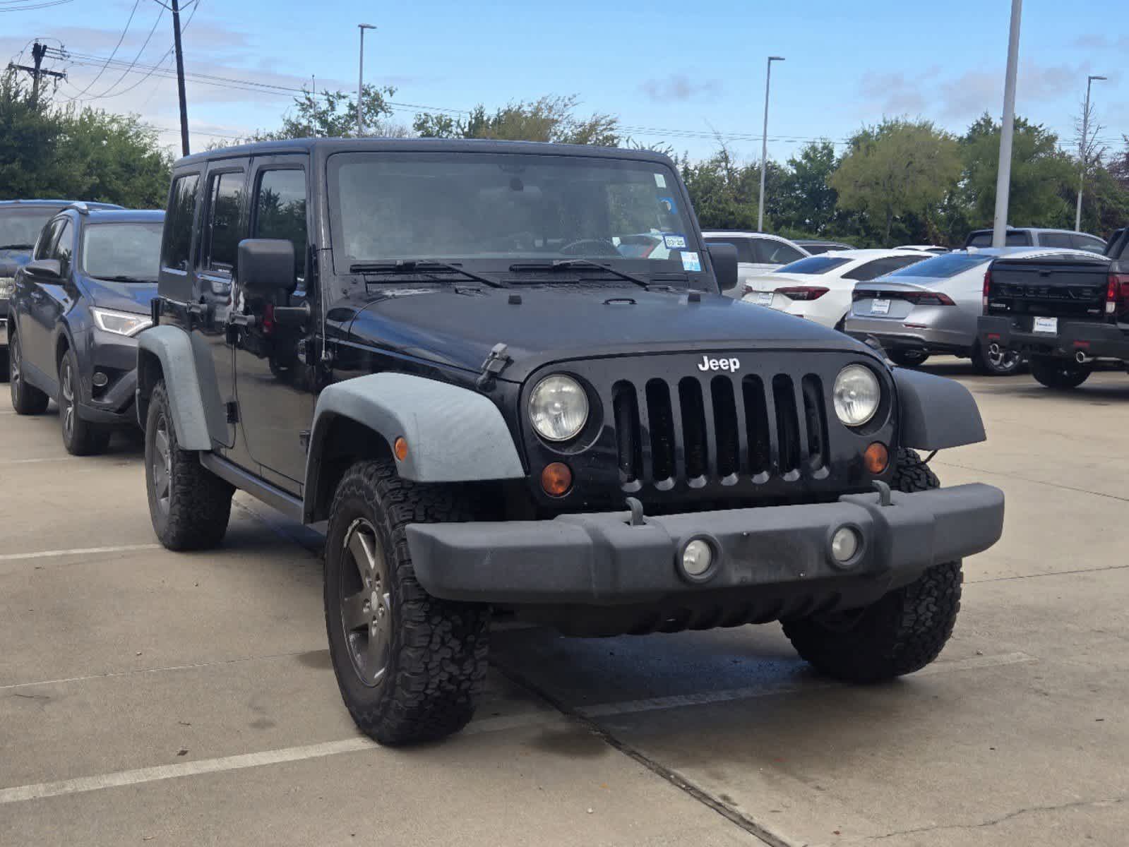 2011 Jeep Wrangler Unlimited Rubicon 2