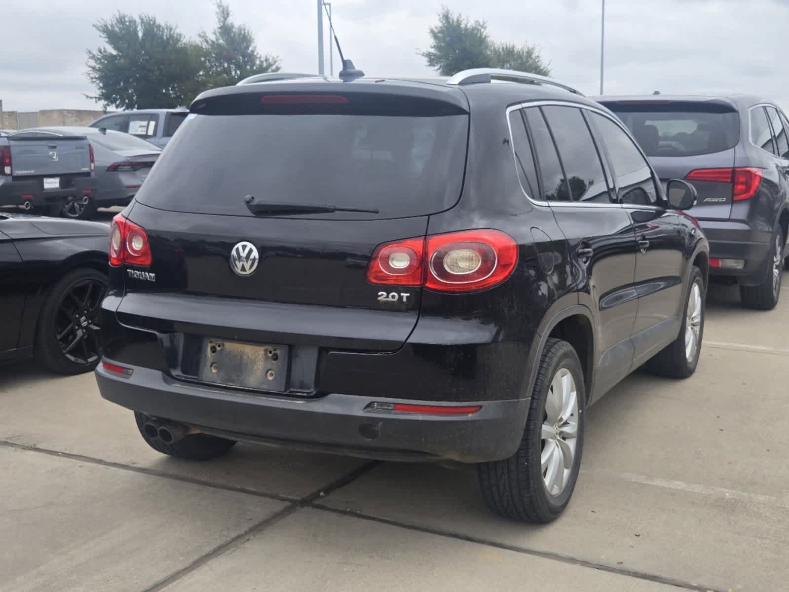 2011 Volkswagen Tiguan SE 3