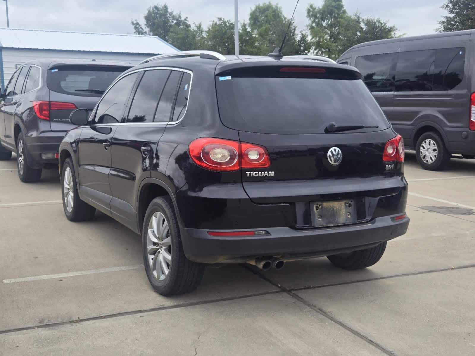 2011 Volkswagen Tiguan SE 4