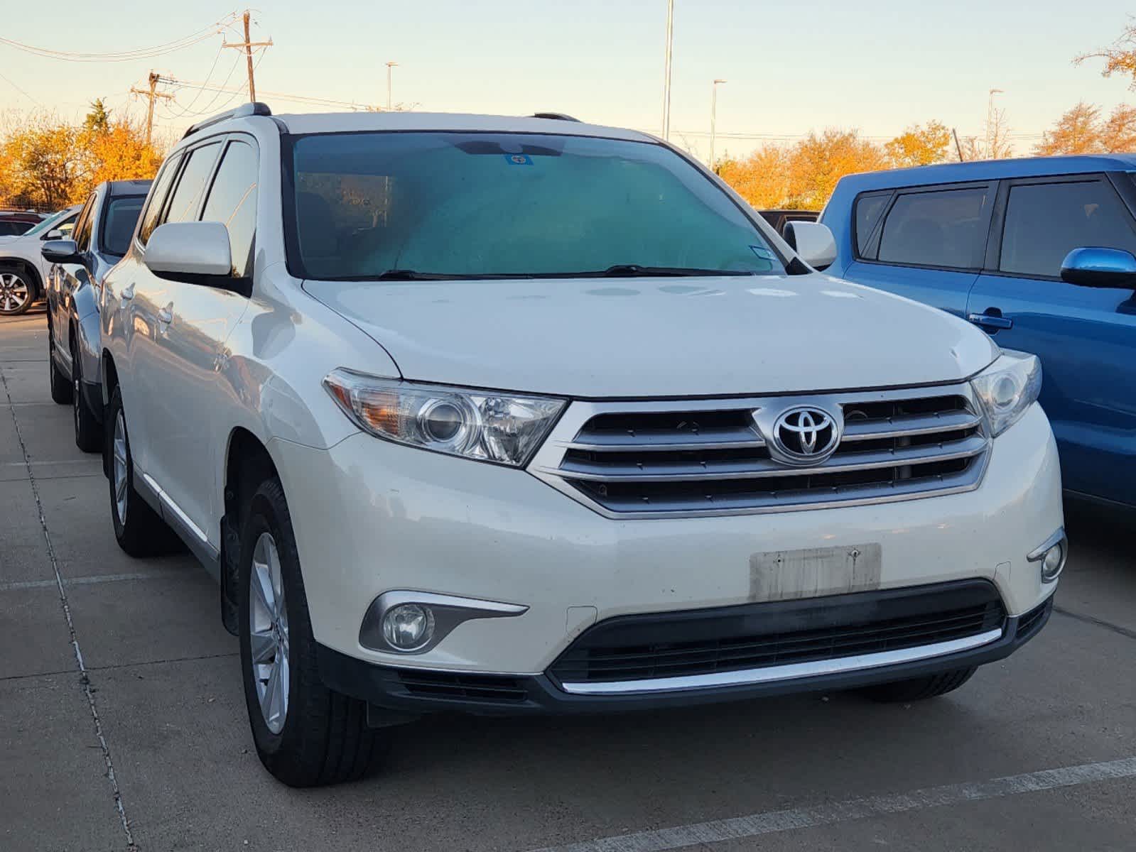 2012 Toyota Highlander BASE 2