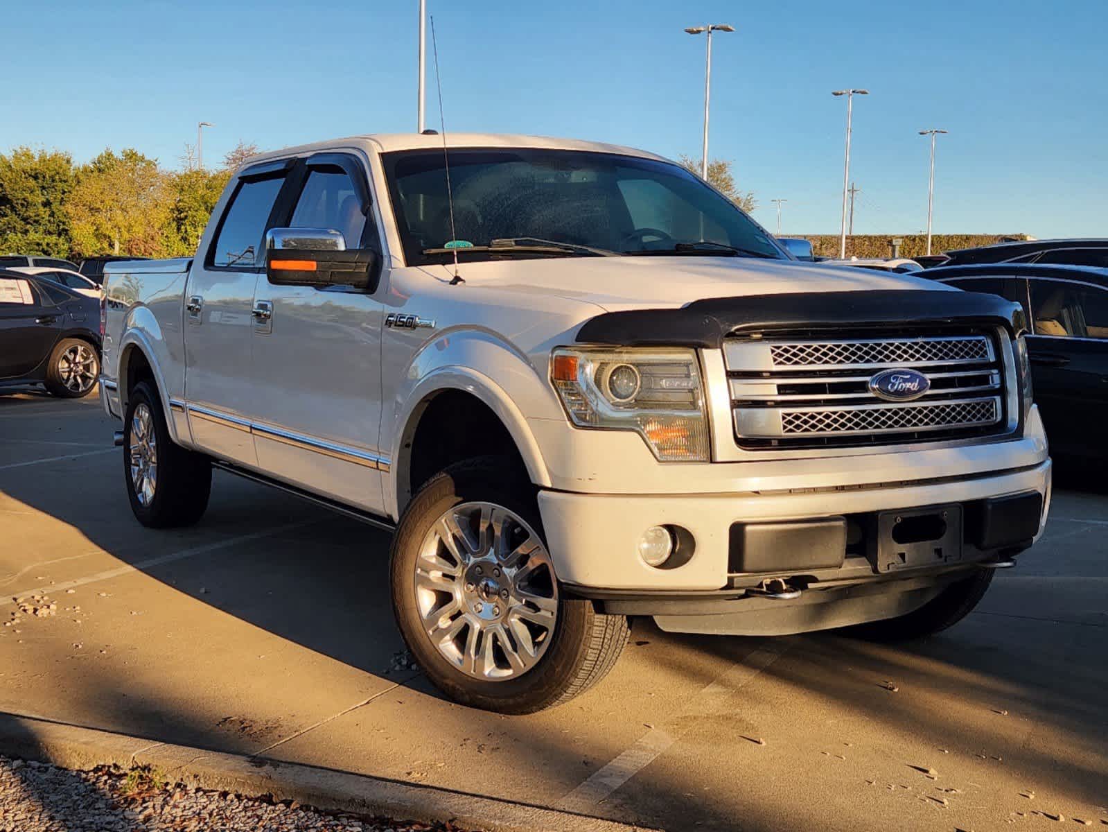 2013 Ford F-150 Platinum 4WD SuperCrew 145 2