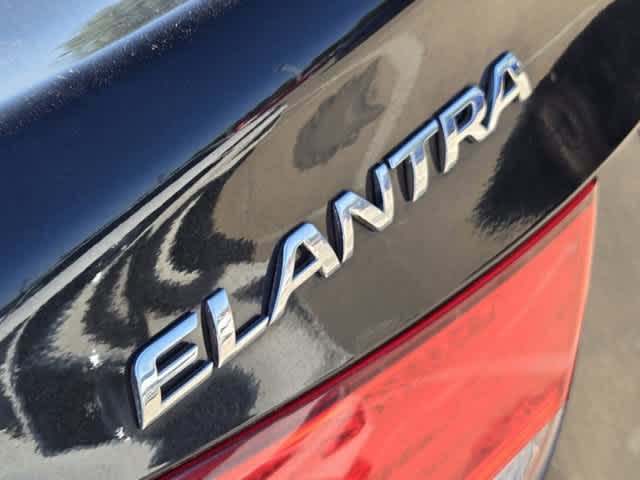 2013 Hyundai Elantra GLS 6