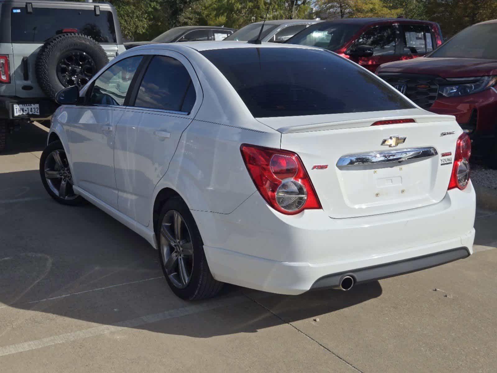 2014 Chevrolet Sonic RS 4