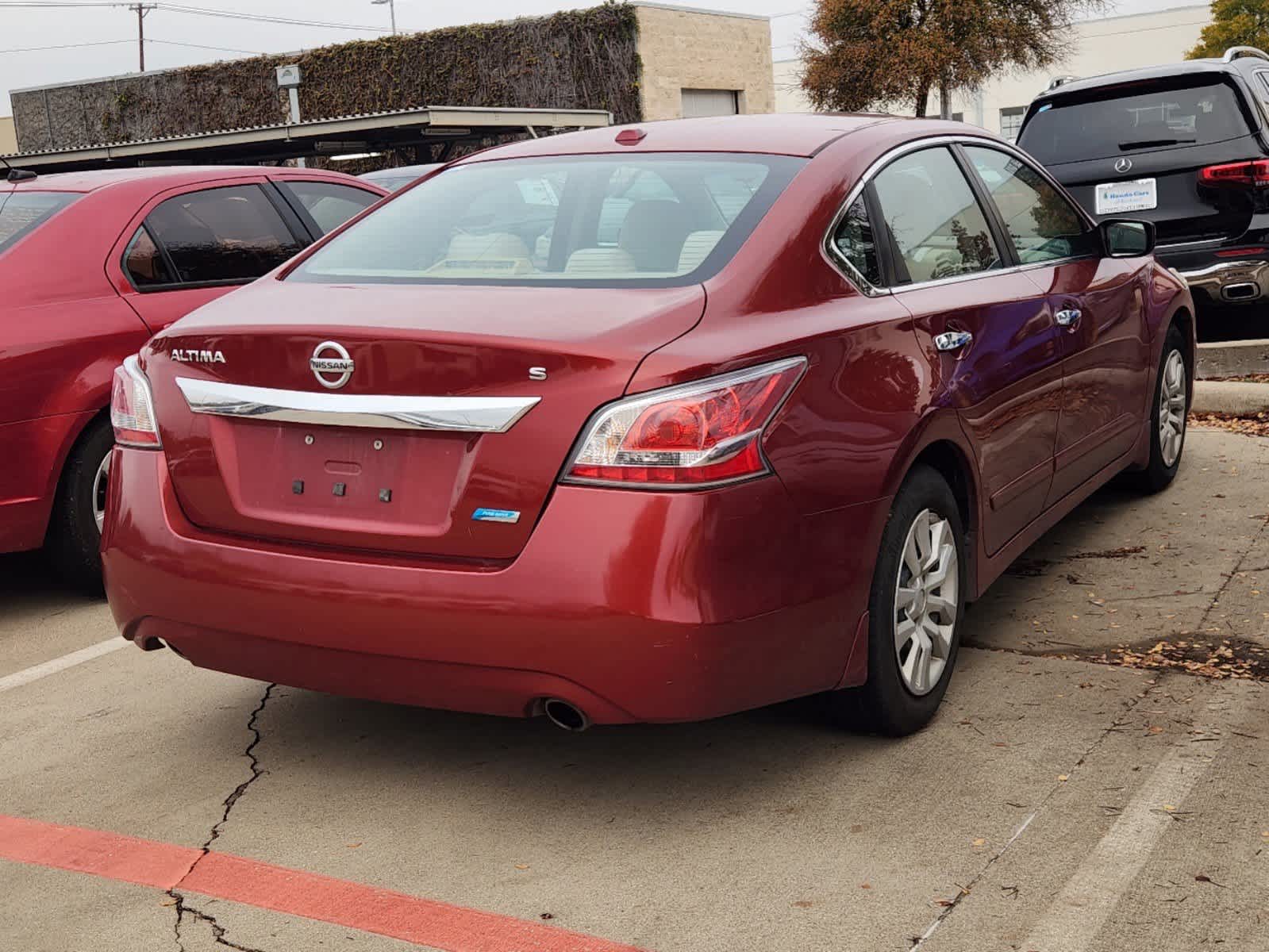 2014 Nissan Altima 2.5 S 3