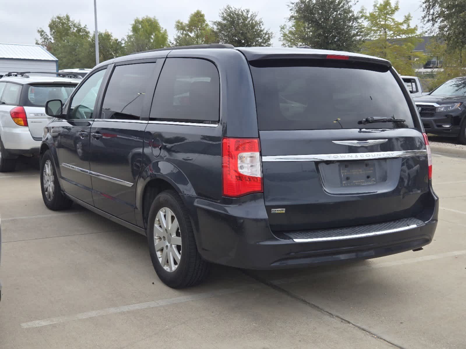 2014 Chrysler Town & Country Touring 4