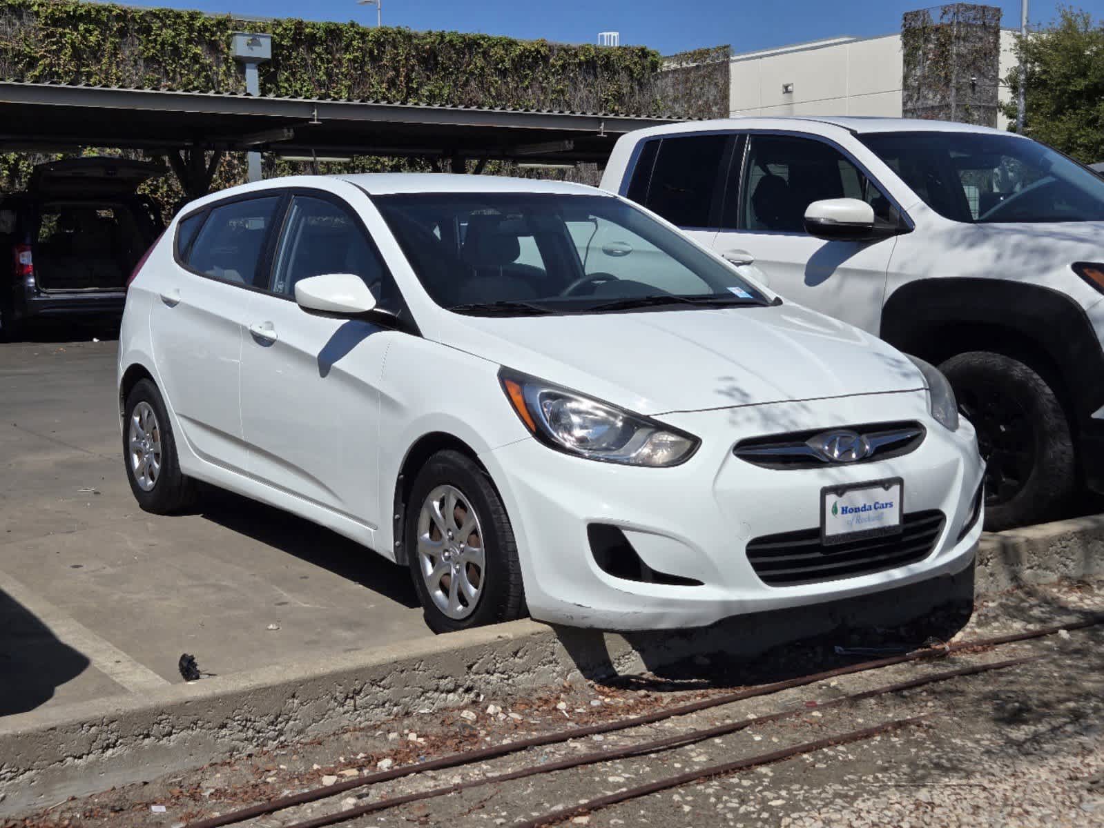 2014 Hyundai Accent GS 2