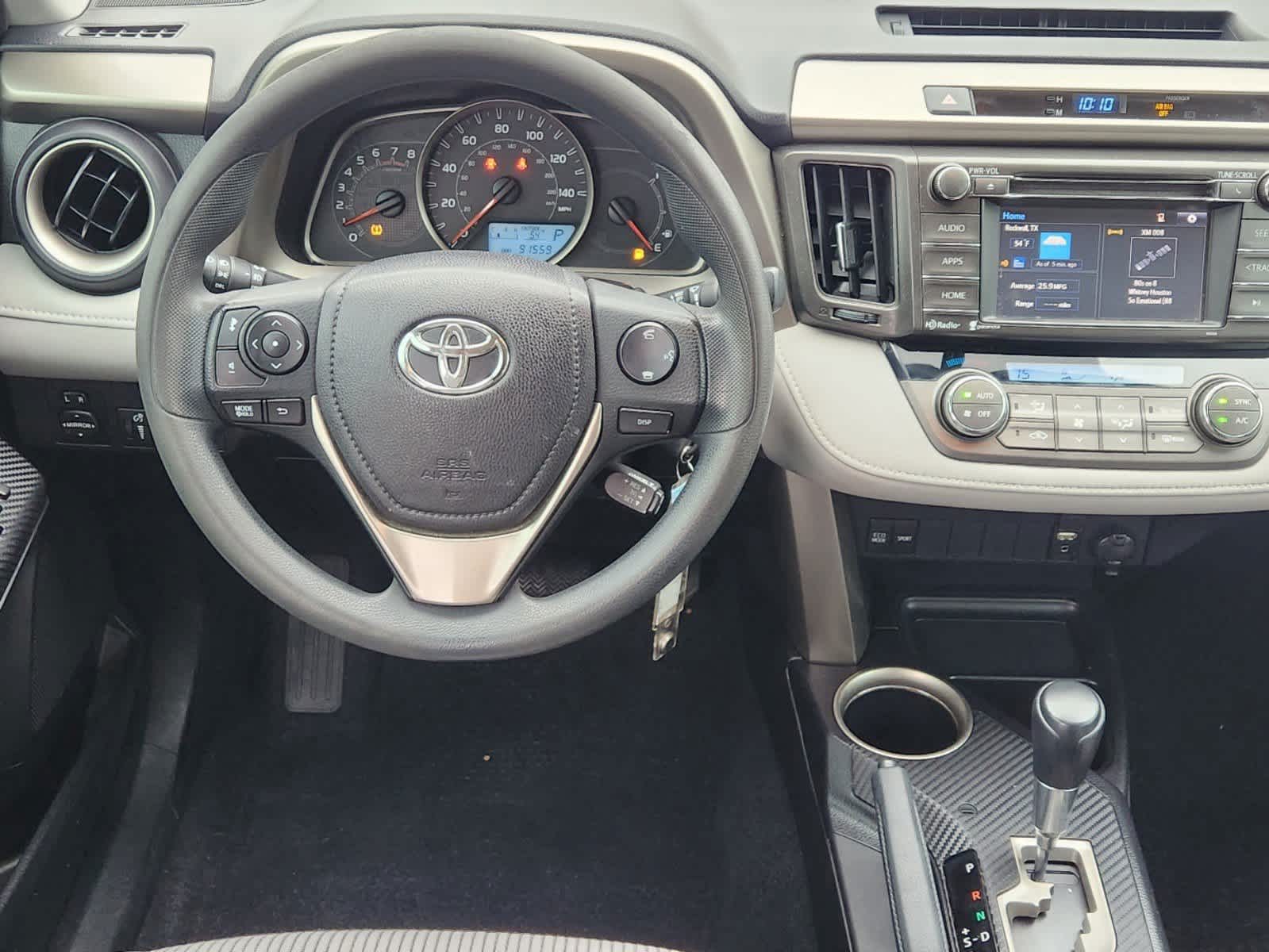 2014 Toyota RAV4 XLE 15