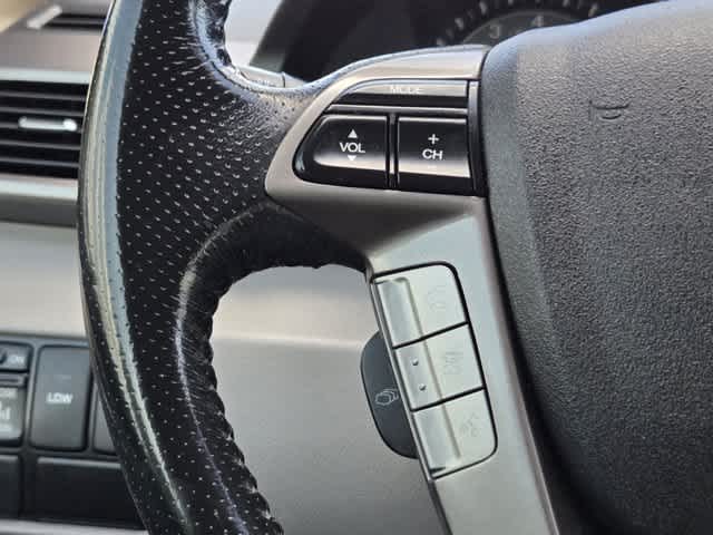 2015 Honda Odyssey EX-L 34