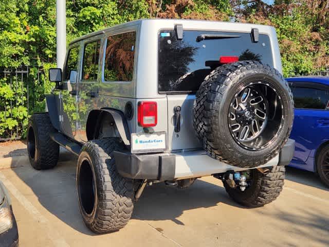 2015 Jeep Wrangler Unlimited Sahara 4